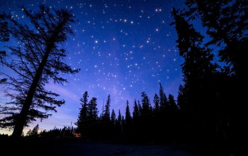 L’Allineamento di Giove e Saturno si mostreranno insieme in una Stella luminosa
