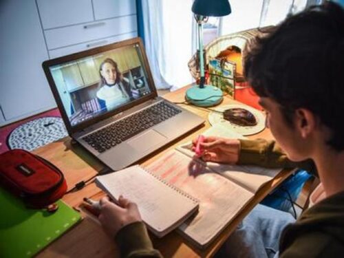 Nel percorso della pandemia, i ragazzi sono in difficoltà permanente. L’educazione e l’apprendimento ne risentono